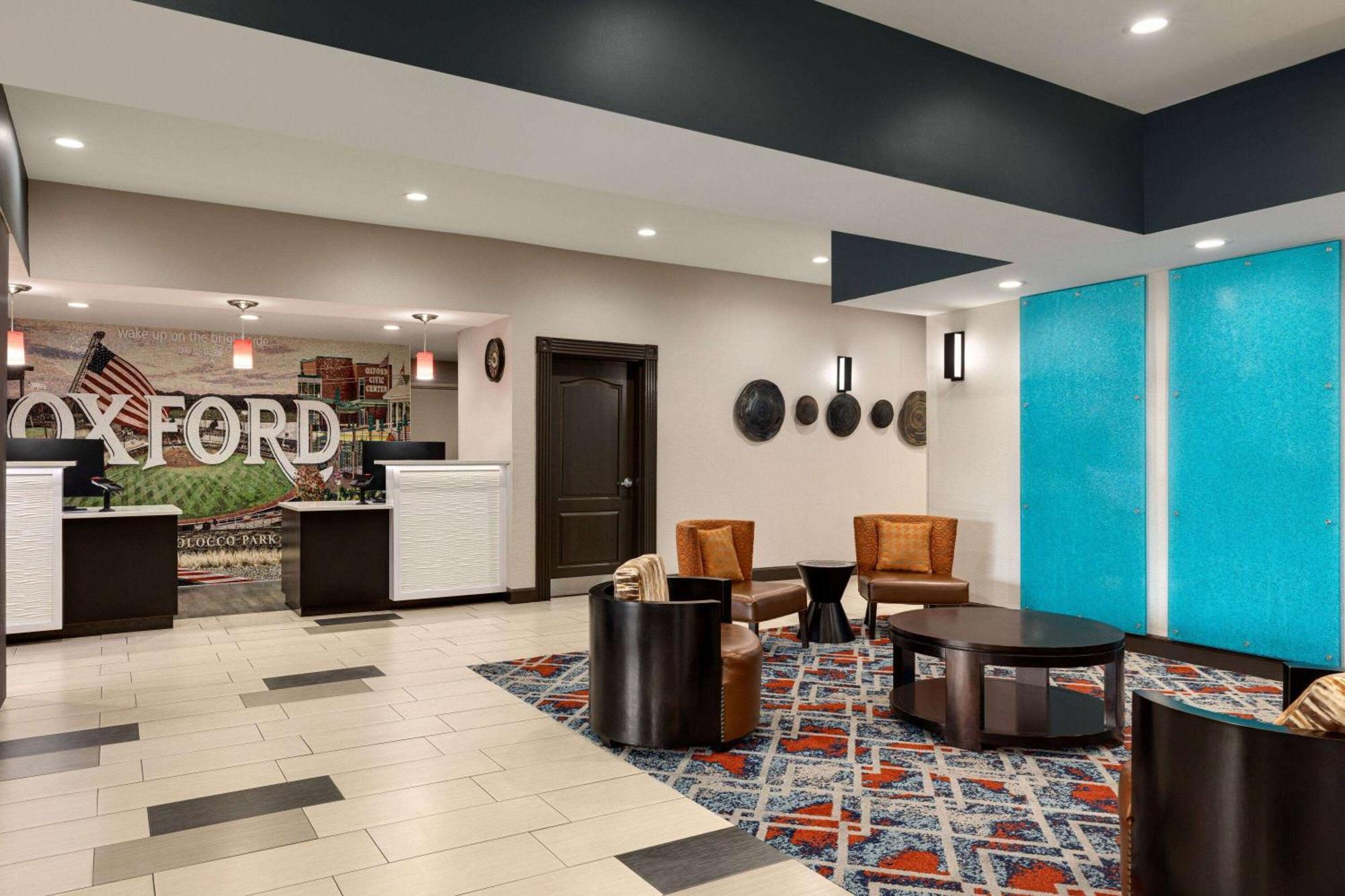 Hotel La Quinta By Wyndham Oxford - Anniston Exterior foto
